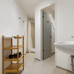 Bright & Spacious Lejlighed *